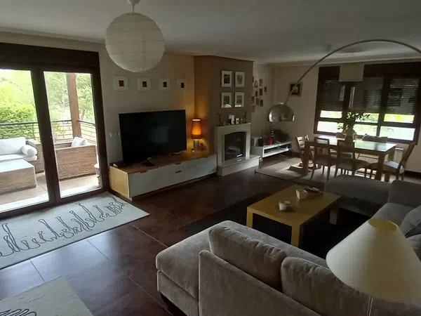 Casa o chalet independiente en Calle Genil, 9, Salud y Alegría - El Lago - Foto 2