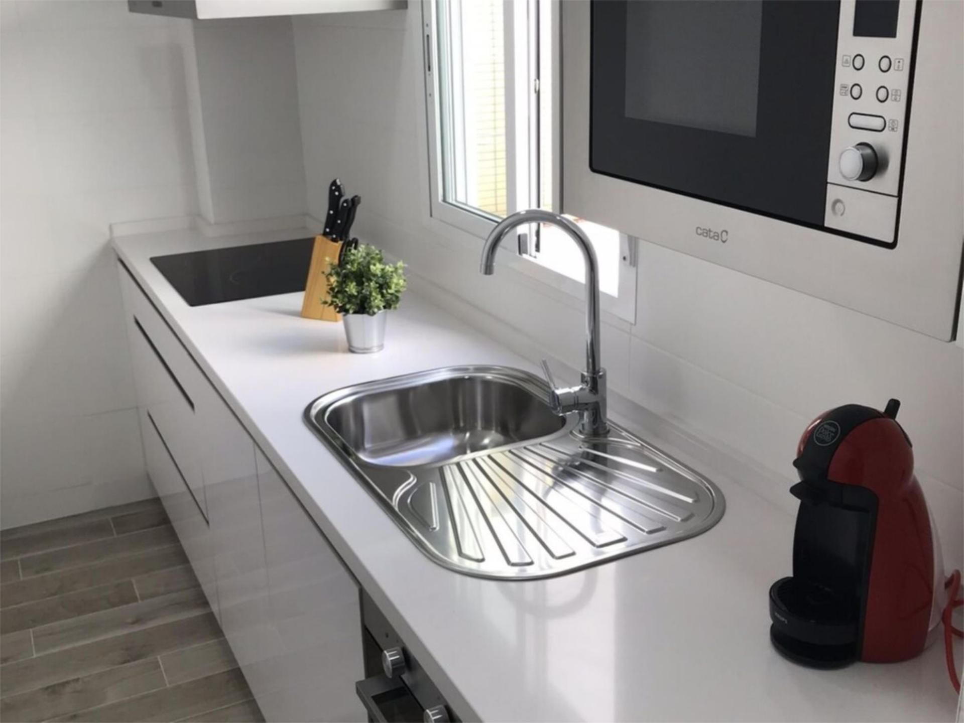 Apartamento en  Calle Abogado Enríquez Barrios 8 - Foto 4