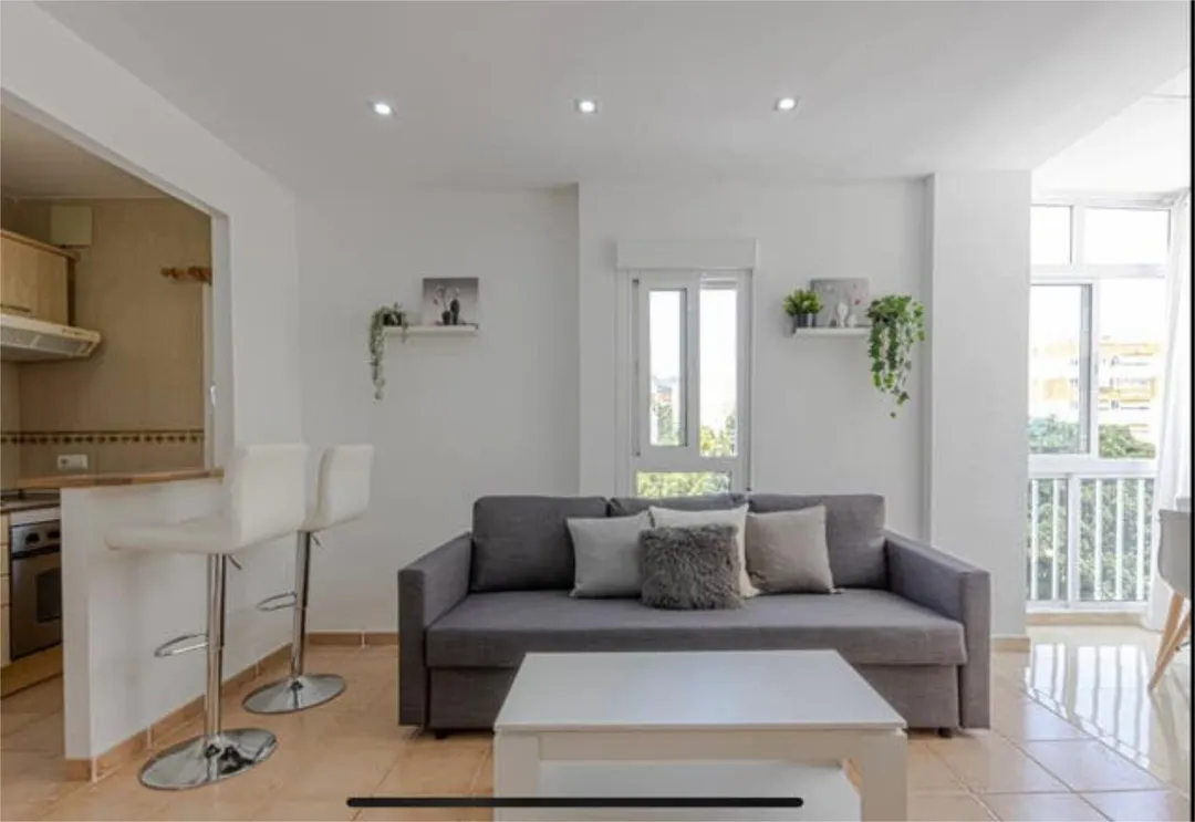 Apartamento en Avenida gamonal ,Benalmádena costa - Foto 2