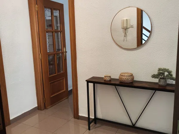 Piso en calle del Marqués de Montortal, 102 - Foto 1