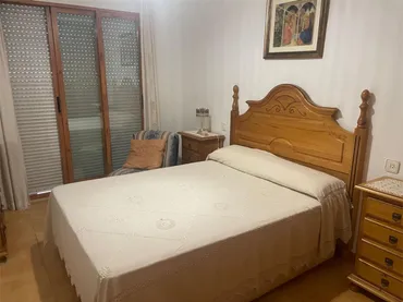 Casa adosada en  Carrer Colombia 100 - Foto 8