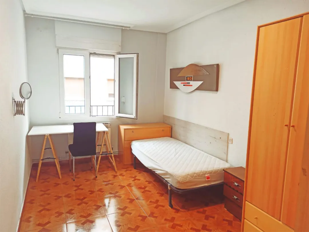 Piso en  Herminio Madinaveitia Kalea 7 - Foto 5