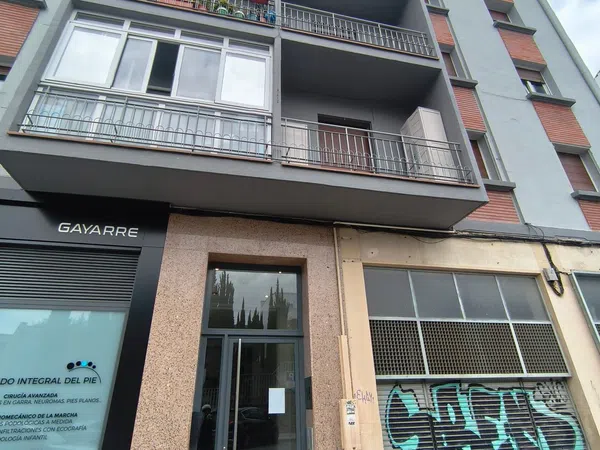 Piso en calle Julián Gayarre, 16 - Foto 2