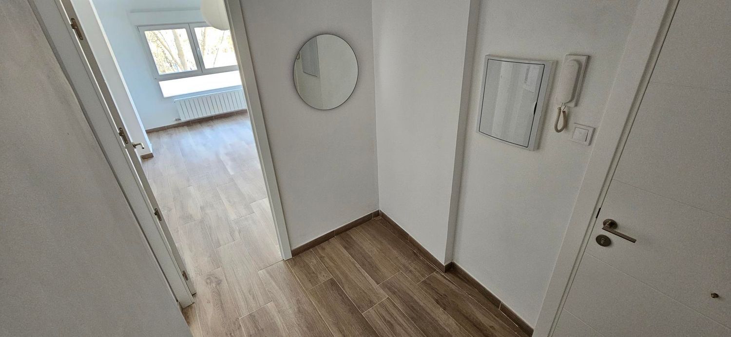 Piso en via de Ramón Pignatelli, 45 - Foto 3