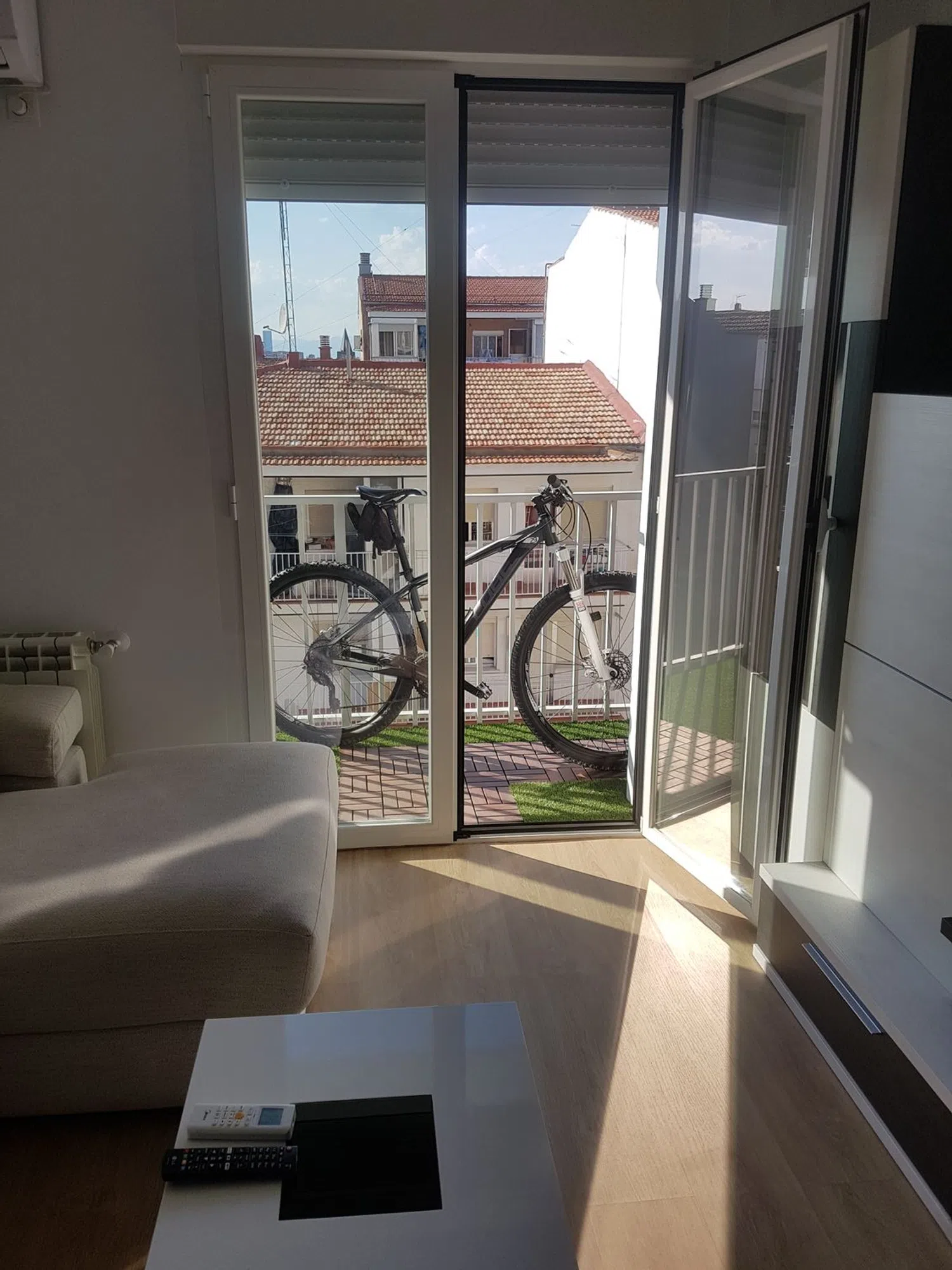 Piso en calle de Llanos de Escudero, 47 - Foto 4