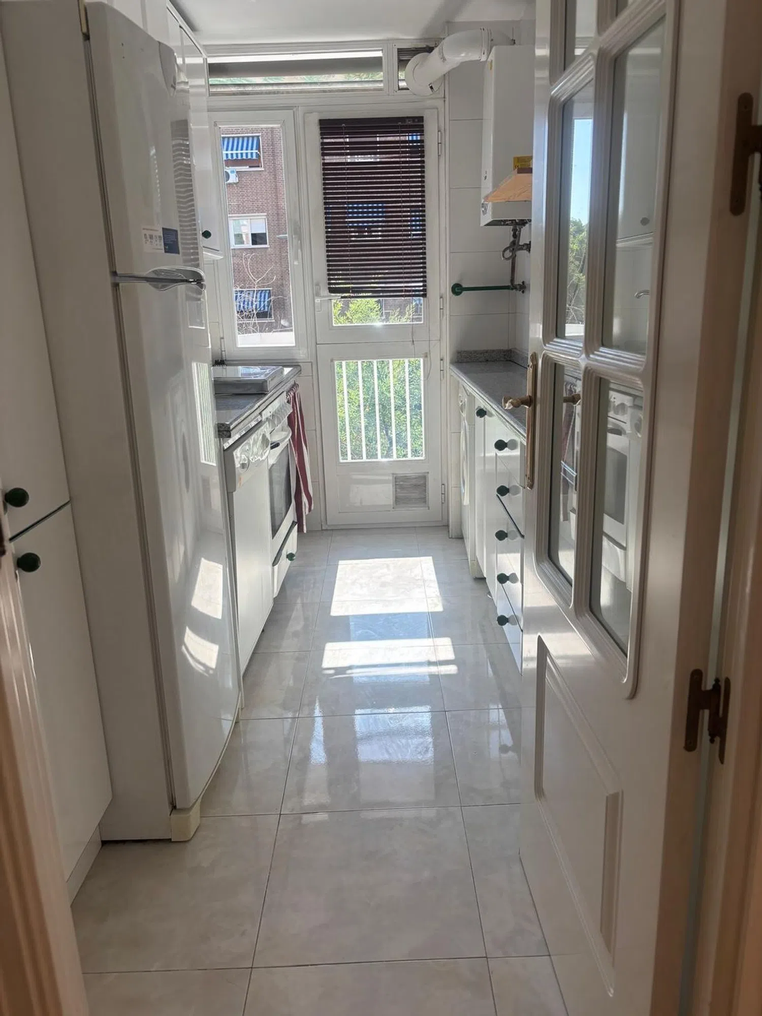 Piso en calle de Colombia, 33 - Foto 4