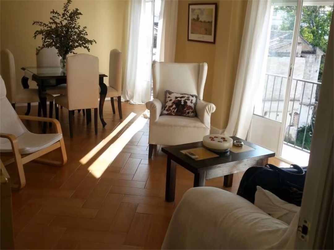 Piso en  Calle Alfonso XII 2