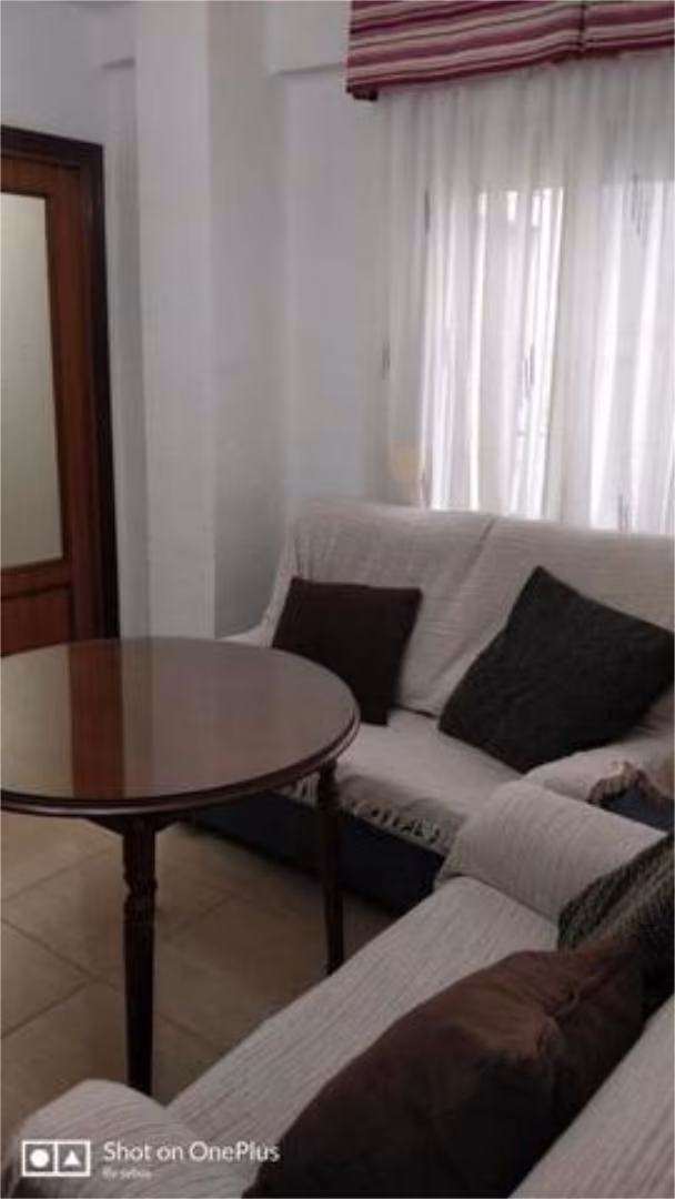 Piso en Ciudad Jardín - Foto 2