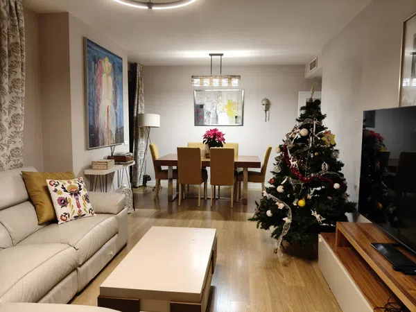 Piso en avenida de Secundino Zuazo, 19