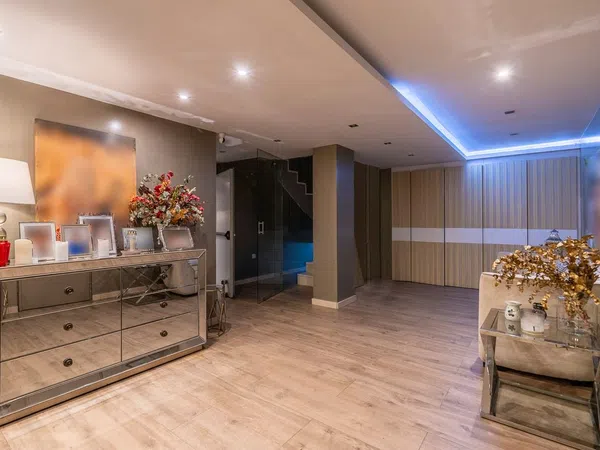 Chalet pareado en Calle Mistral, 2, La Finca - Foto 2