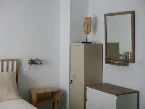 Estudio en calle Capuchinos, 1