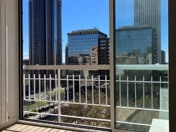 Piso en avenida de Brasil, 4