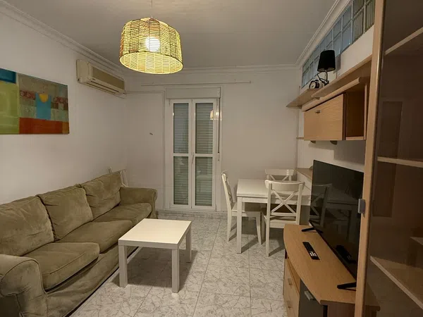 Piso en calle Tello de Guzmán, 6