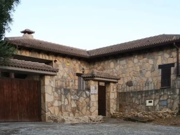 Chalet en  Calle Piedralaves 46 - Foto 1