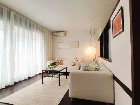 Estudio en calle d'Homer, 40