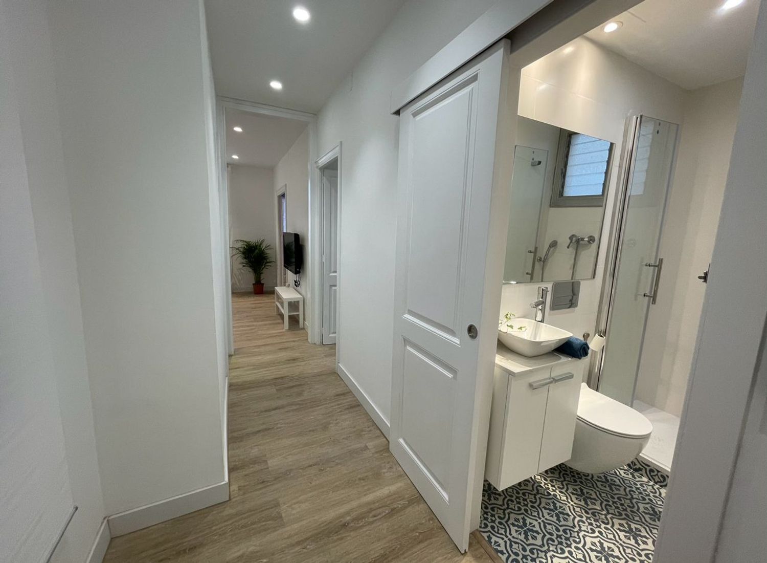 Piso en Barrio Hostafrancs - Foto 1