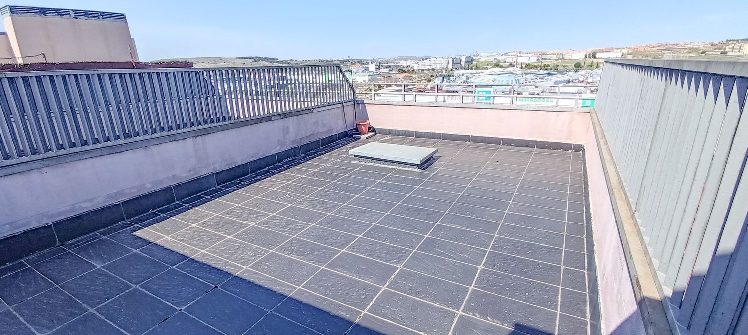 Ático en calle Thomas Edison, 4 - Foto 1