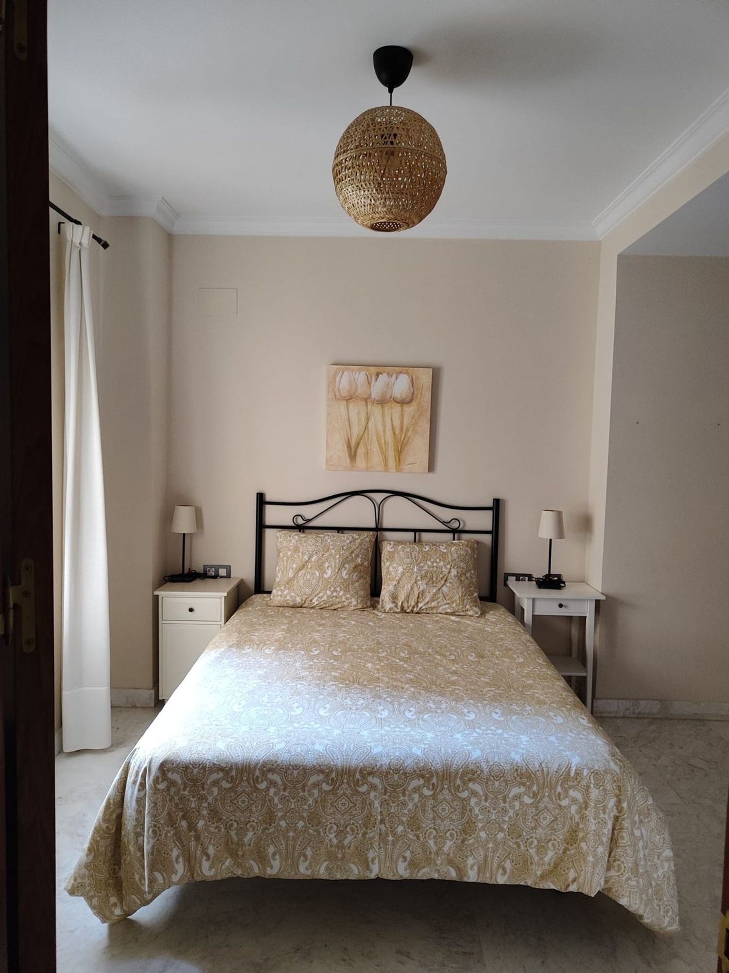 Piso en calle Beatriz de Suabia, 56 - Foto 5