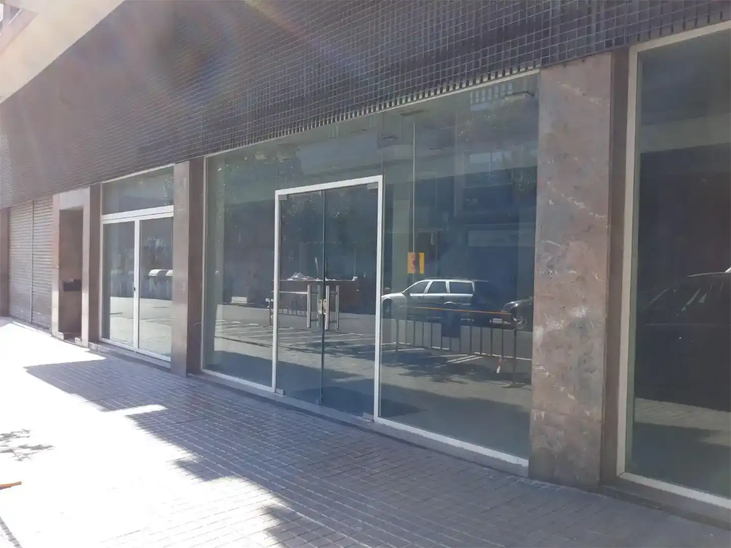 Local comercial en  Avinguda de Ventura Gassol 9 - Foto 3