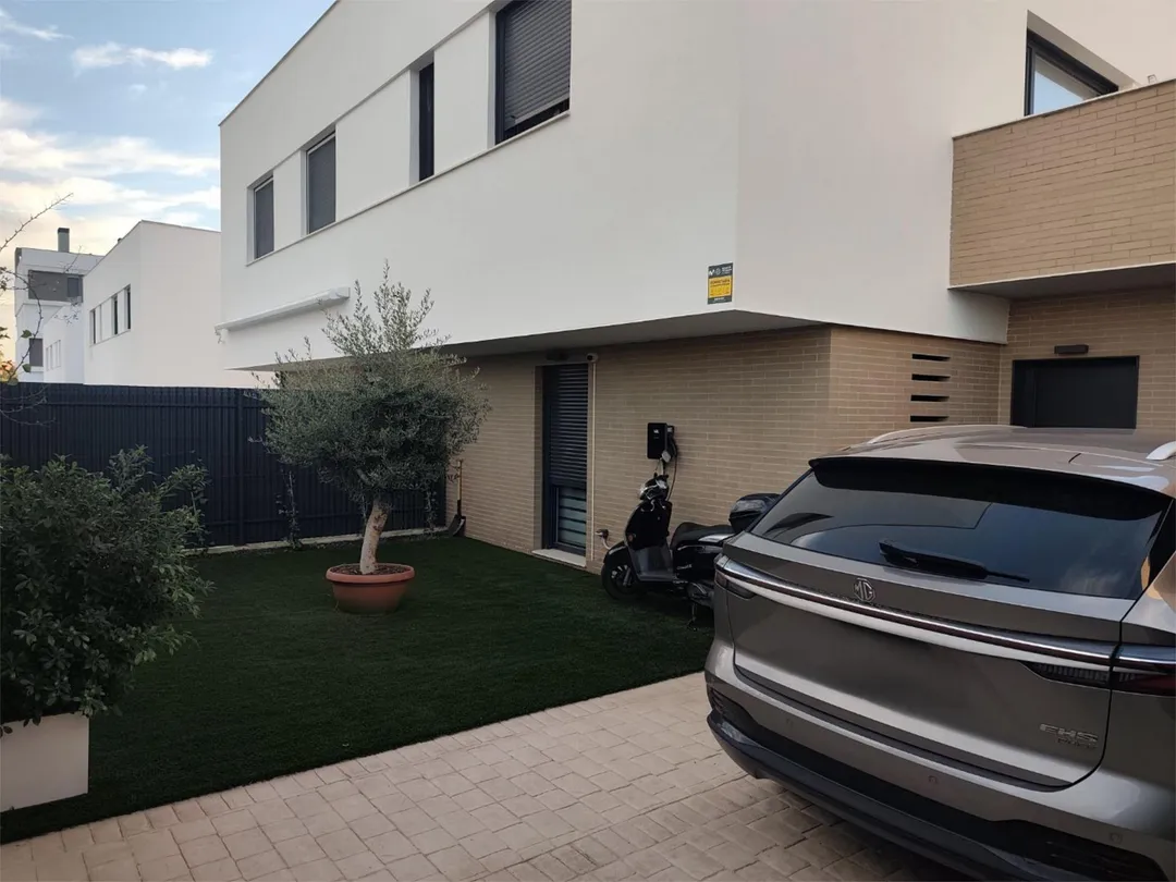 Casa adosada en  Antonio Morillas Rodríguez 3 - Foto 2