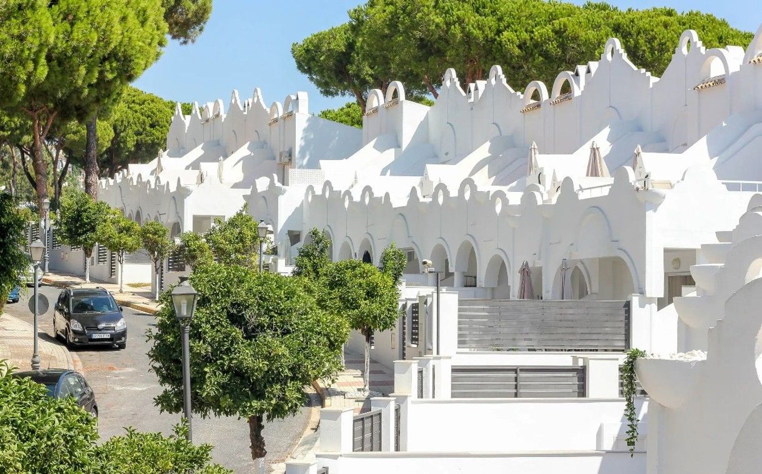 Chalet adosado en avenida Yunquera, 6145 - Foto 3