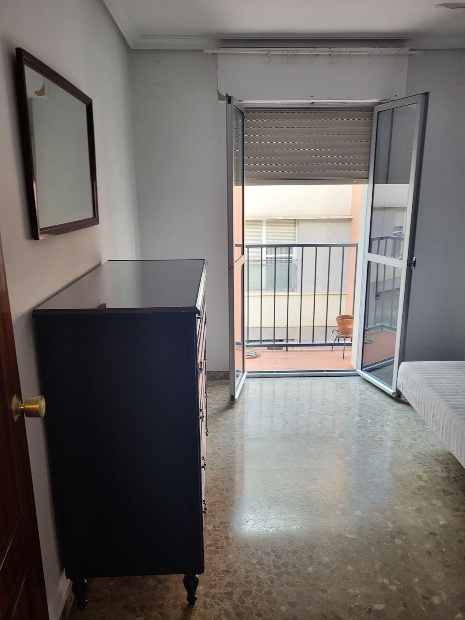 Piso en Calle Fernando Tirado, 5 y 7, Buhaira - Huerta del Rey - Foto 6
