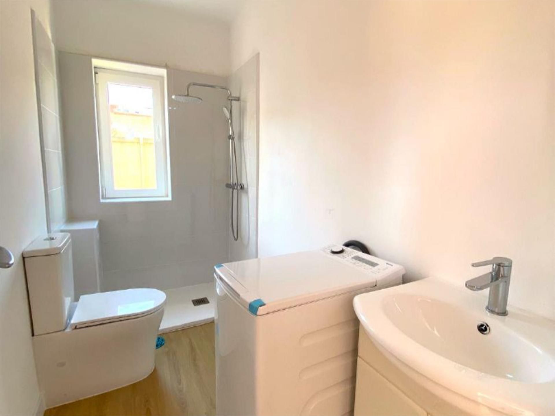 Piso en calle Calle de Gustavo Fernández Balbuena 17 - Foto 12