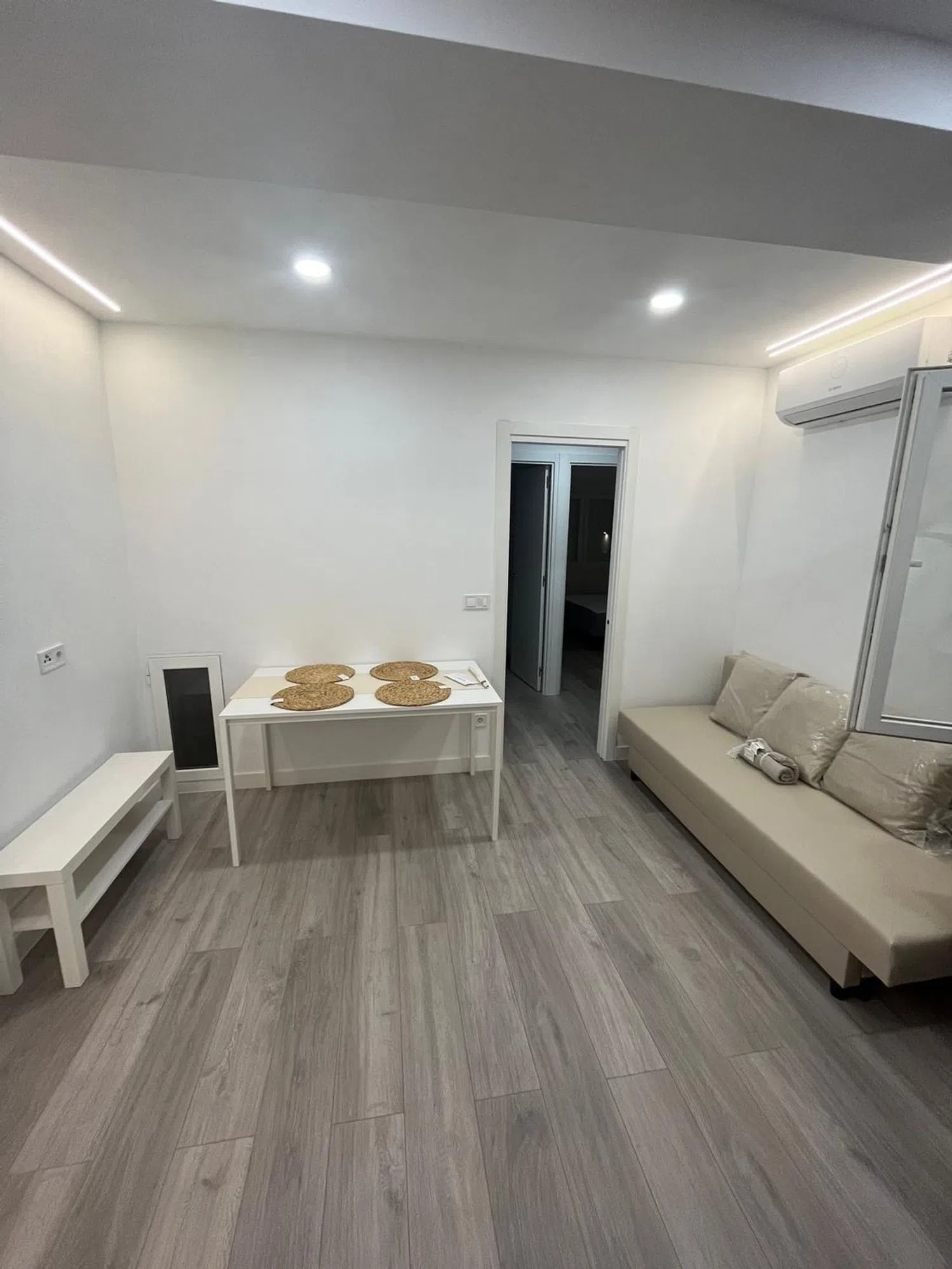 Piso en calle de Tomás Borrás, 10 - Foto 1