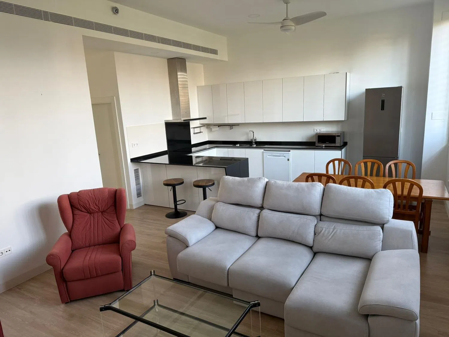 Piso en avenida Europa, 13