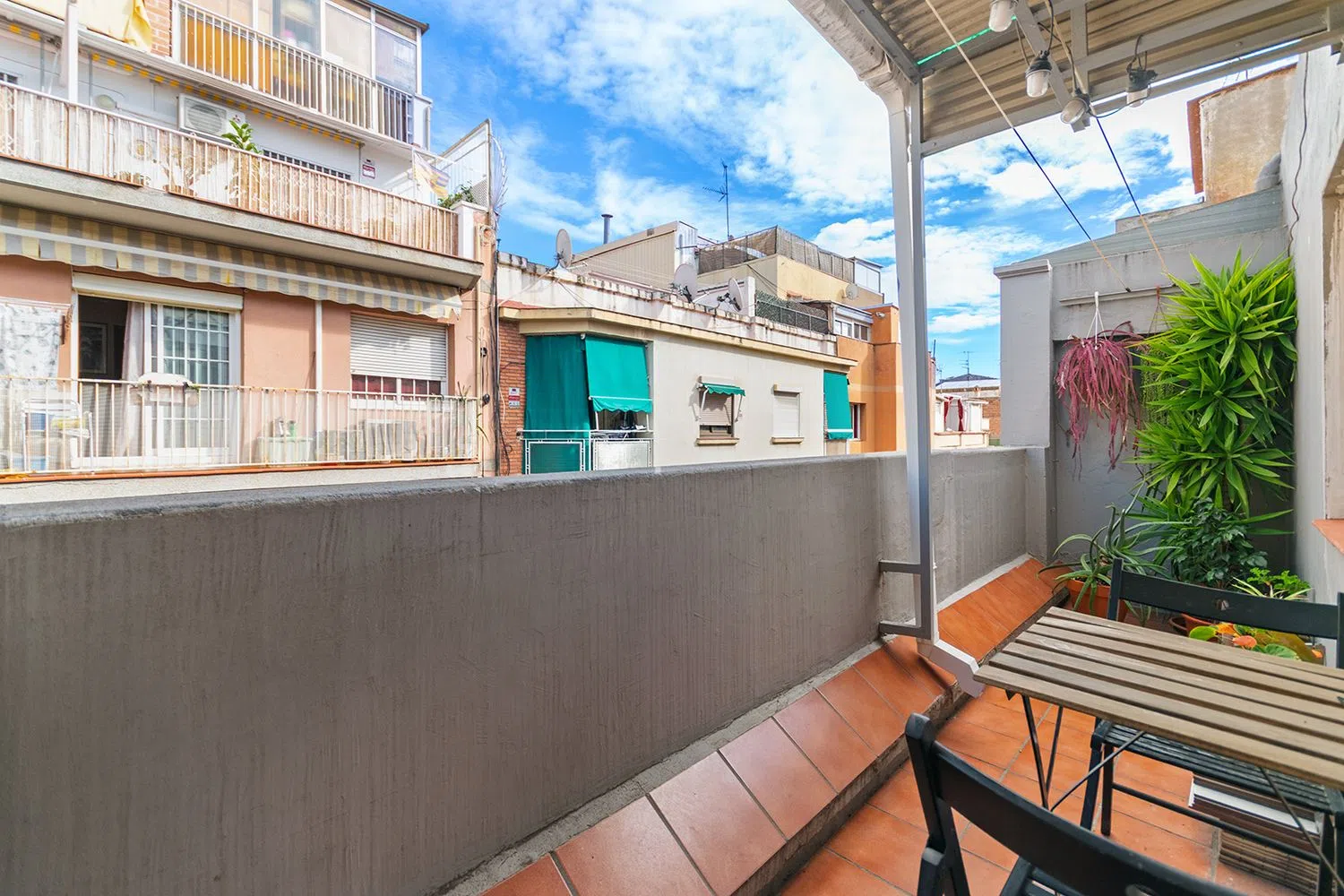 Piso en calle de Llançà, 46 - Foto 1