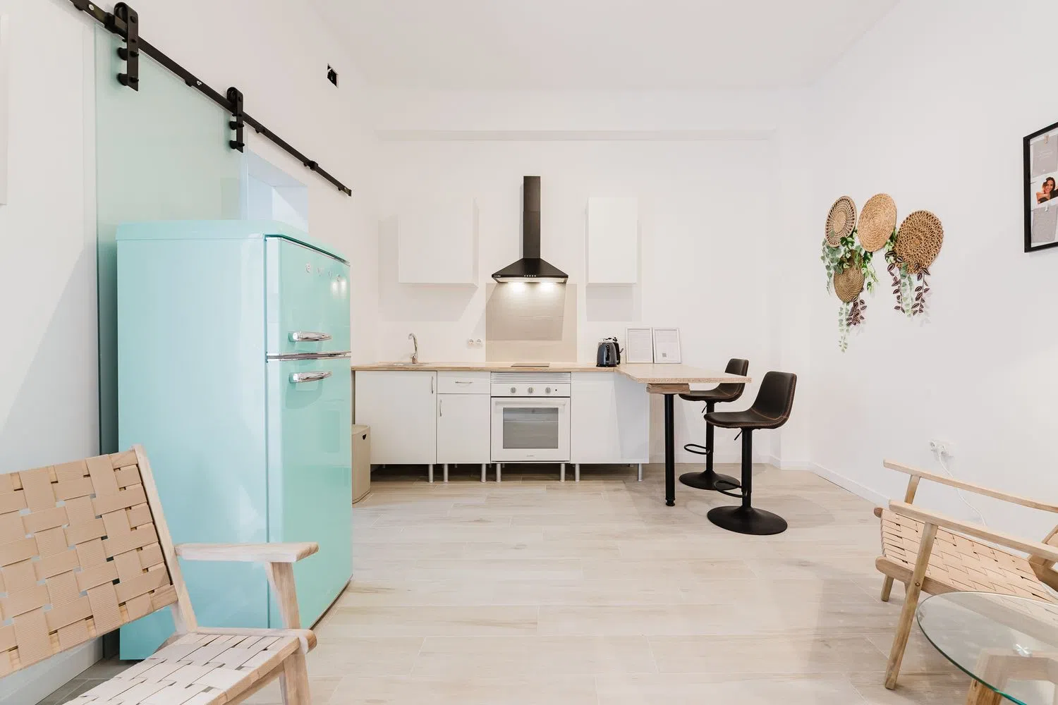 Estudio en calle d' Antonio Ponz, 9 - Foto 1