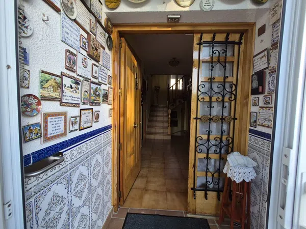 Chalet adosado en Calle Isaac Albéniz, 58 - Foto 1