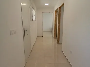 Planta baja en  Calle Avenida de América 2 - Foto 3