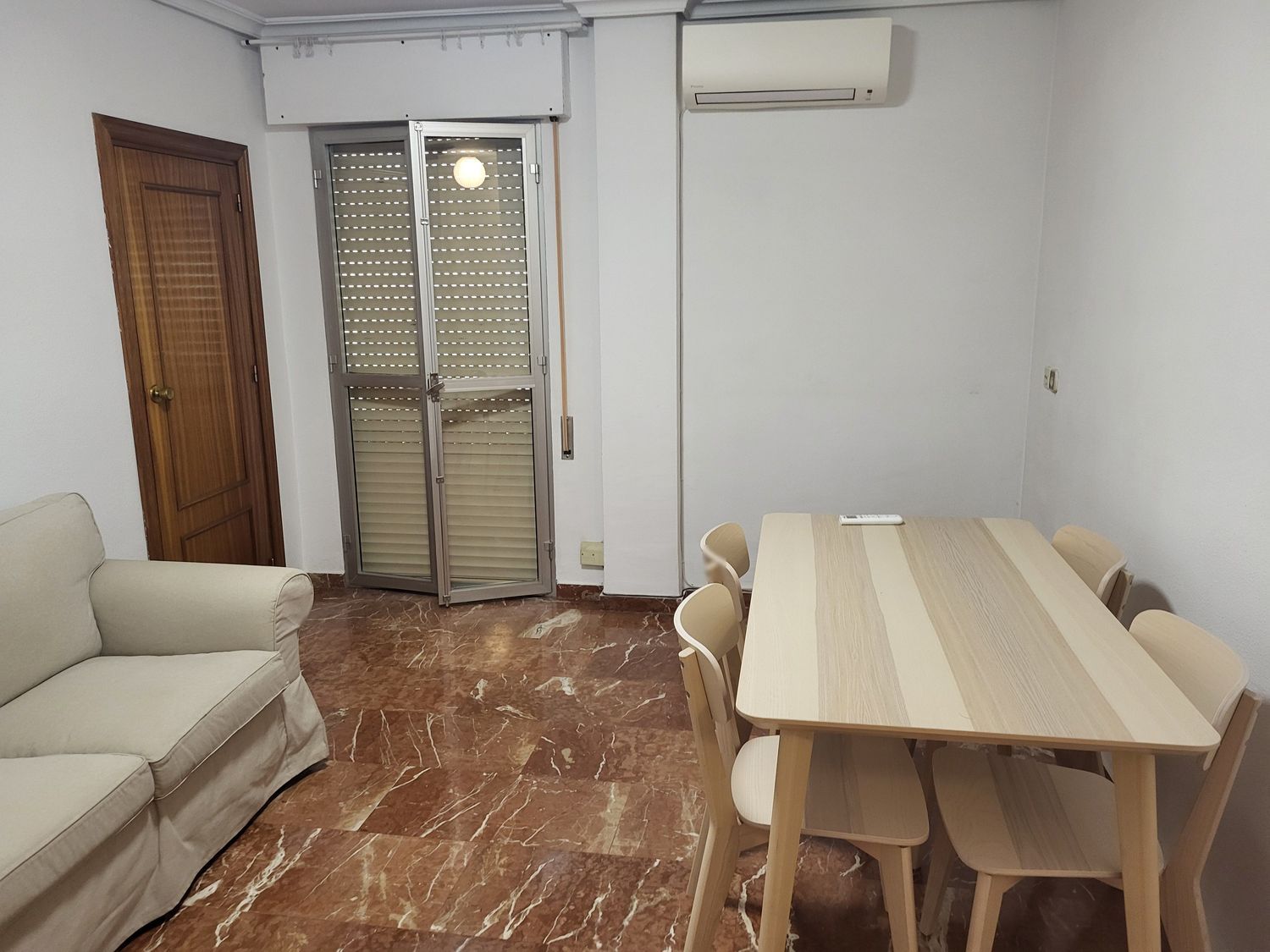 Piso en Calle Fernando Tirado, 5 y 7, Buhaira - Huerta del Rey - Foto 2