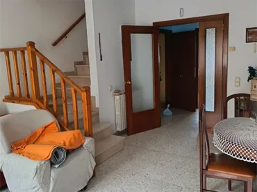 Casa adosada en  Carrer d'Arnald de Corcó 102 - Foto 10