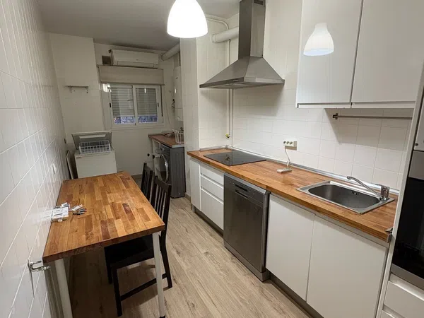 Piso en calle Burjasot, 12