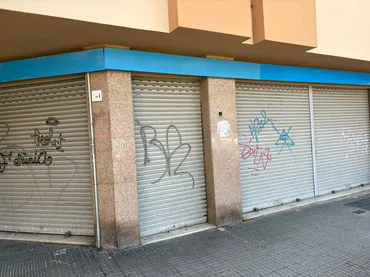Local comercial en  Carrer Joan Martí 9 - Foto 2