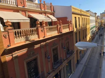 Estudio en  Calle Trajano 37 - Foto 3