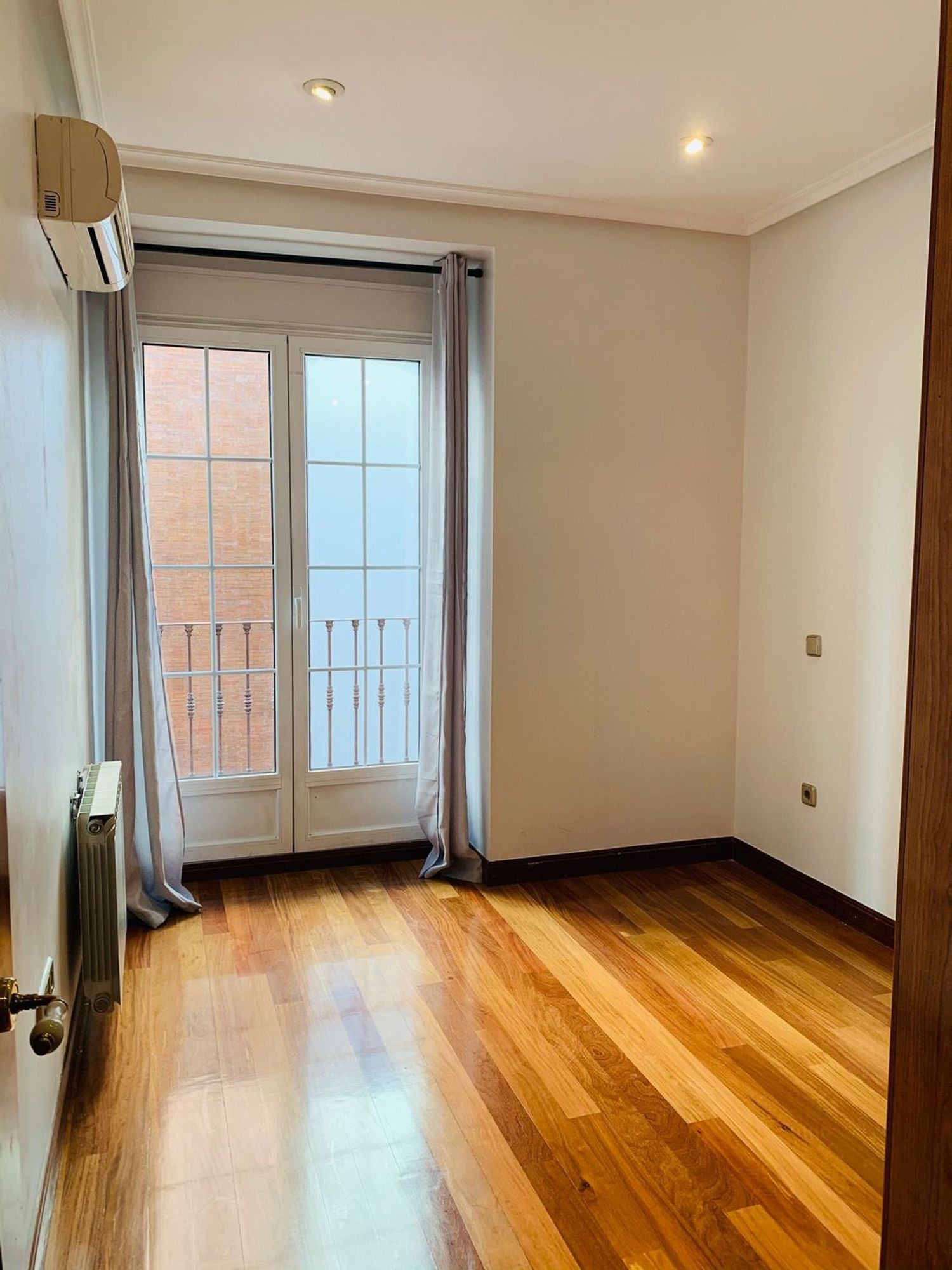 Piso en calle de Isabel la Católica, 11 - Foto 7