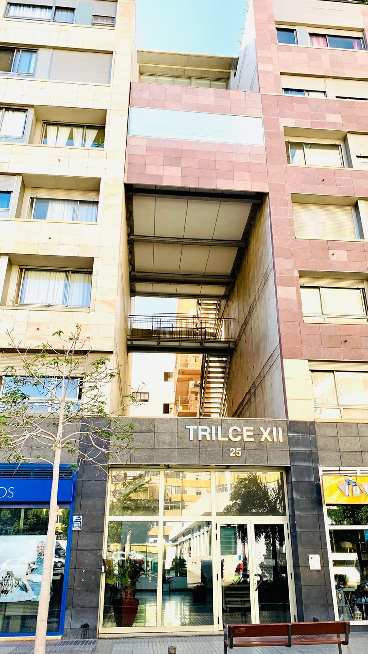 Piso en Calle Luis Doreste Silva, 25, Arenales - Lugo - Avda Marítima - Foto 2