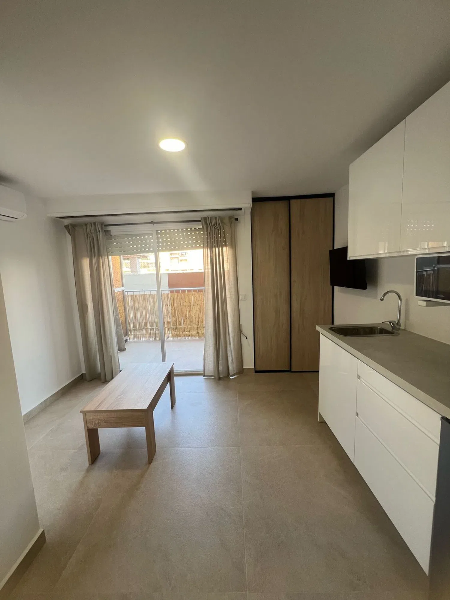 Estudio en calle d'Abén al Abbar, 9 - Foto 3