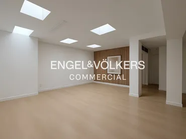 Local comercial en Esplugues de Llobregat - Foto 3