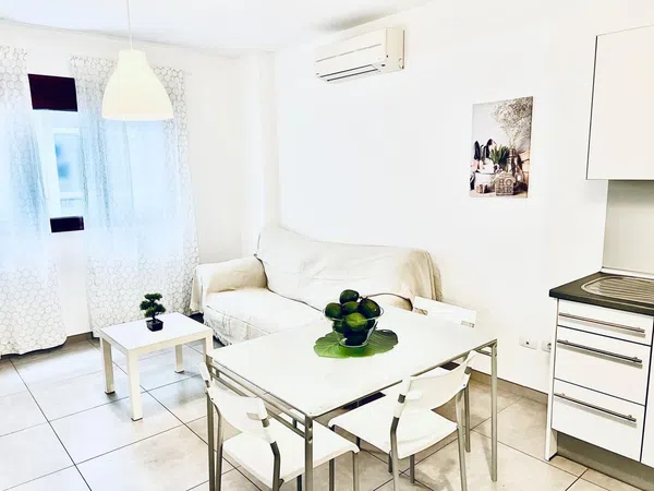 Piso en Calle Bernardo de la Torre, 92, Santa Catalina - Canteras - Foto 2