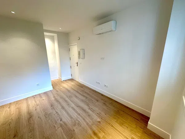 Piso en Virgen de Valvanera, 1 -25 - Foto 2