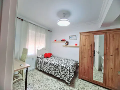 Piso en ronda de Pio Xii, 17
