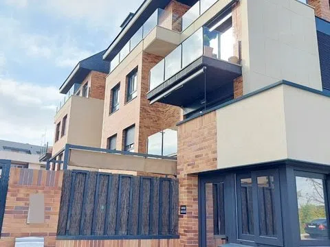 Piso en calle las Bodas de Fígaro, 8