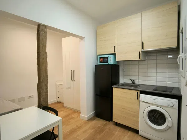 Estudio en Calle del Tesoro, 23, Malasaña-Universidad - Foto 1
