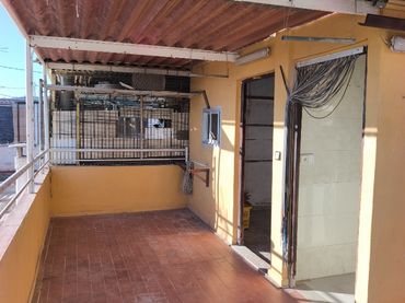 Casa adosada en  Carrer Músic Mestre Amadeu VI 7 - Foto 3
