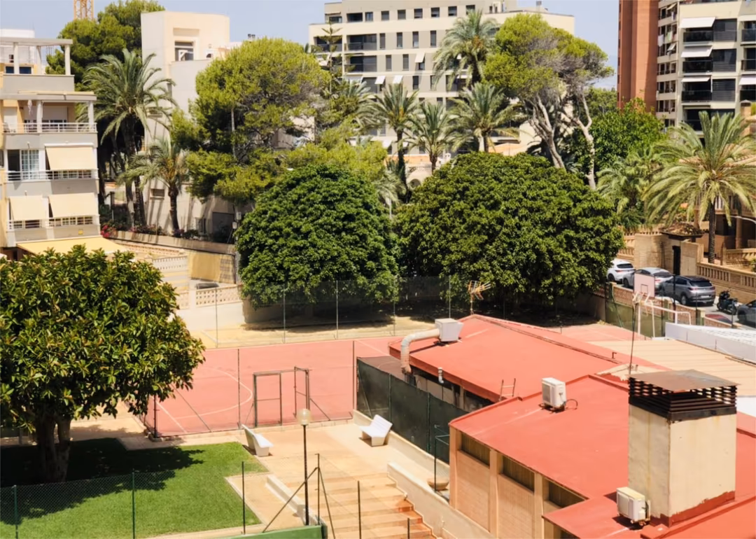 Apartamento en  Carrer Doctor Severo Ochoa 1 - Foto 7