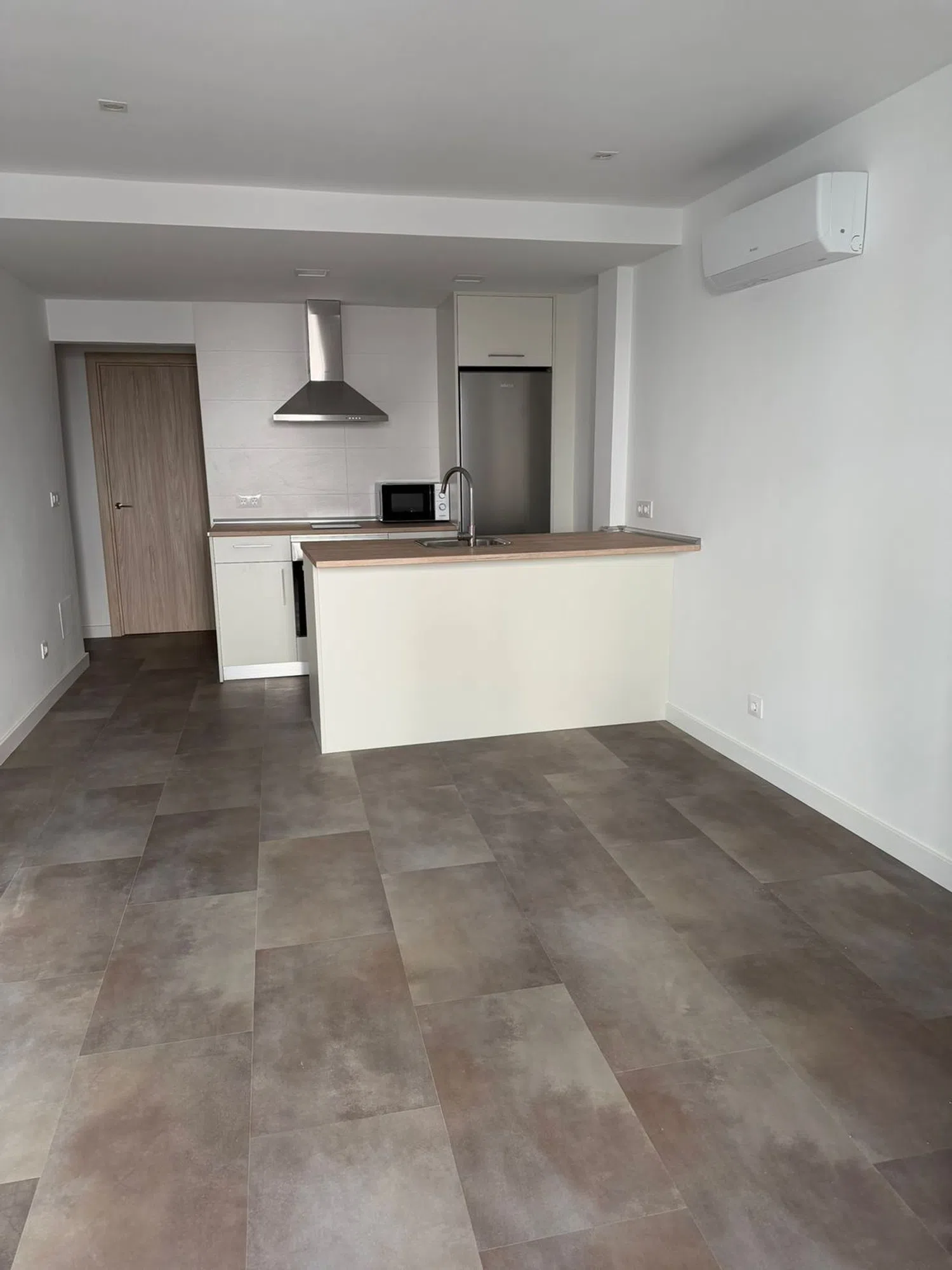 Piso en calle Cava Baja, 27 - Foto 6